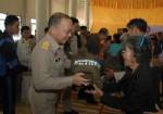 “สมเด็จพระเทพฯ” พระราชทานถุงยังชีพช่วยเหลือผู้ประสบอุทกภัยชาวกาฬสินธุ์