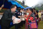 ผู้ว่าฯ ชม.นำทีม-ออกหน่วยเคลื่อนที่-นำคนเชียงดาวประกาศป้องสถาบัน