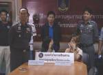 ตำรวจขอนแก่นรวบแก๊งแบล็กเมล์ใช้สาวรุ่นล่อเหยื่อหื่นแล้วขู่รีดทรัพย์