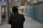 Testosterone drop helps men do dad-duty: study