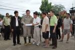 ผวจ.เชียงใหม่มอบถุงยังชีพช่วยน้ำท่วม 4 ตำบลสันป่าตอง