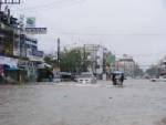 ทางหลวงแนะประชาชนเลี่ยงเส้นทางน้ำท่วม 11 จังหวัด