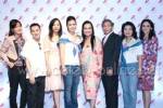 “เอลก้า” ชวน 10 คนดังร่วมใจเตือนภัยมะเร็งเต้านม