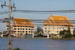 มจร.จมน้ำสูงกว่า 2 เมตร แต่ยังสู้ดูแลผู้อพยพกว่า 800 คน
