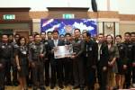 ตร.โพธิ์กลางระดมเงินแสนสมทบช่วยน้ำท่วม!