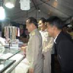 สระแก้วจัดงาน OTOP หารายได้ซับน้ำตาผู้ประสบภัยน้ำท่วม