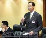 “กรณ์” ฉะ “ปูแดง” ตั้งงบขาดดุล 4 แสนล.จ่อกู้มหาศาล-แนะเลื่อนประชานิยมลดภาระ