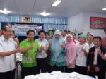 นราฯตรวจโรงครัวปรุงอาหารฮาลาลส่งช่วยผู้ประสบภัยน้ำท่วมมีนบุรี