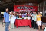 กาฬสินธุ์ตั้งครัวรัฐบาลส่งข้าวกล่องช่วยน้ำท่วมวันละ 8 พันถุง