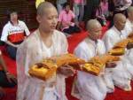 “ฟิล์ม รัฐภาคย์“บวชถวาย"ในหลวง"