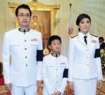 พระราชทานเครื่องราชฯ ยิ่งลักษณ์-อนุสรณ์