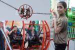 มาดู “พิ้งกี้” ประลองความเสียวเล่น “Reverse Bungee”
