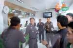 ขอหมายจับโจร “ขาเป๋” บุกเดี่ยวจี้แบงก์กสิกรไทย 4.2 แสน