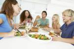 เตือนกินอาหารฉลองปีใหม่ ยึดหลัก “ร้อน สุก สะอาด” ระวัง! 6 เมนูเสี่ยงจู๊ด