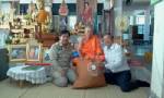 ผู้แทนพระองค์มูลนิธิอาสาเพื่อนพึ่ง (ภาฯ) มอบถุงยังชีพพระราชทานชาวยะลา