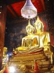 สักการะ 9 สิ่งมงคล ในงานสมโภช 175 ปี วัดบวรนิเวศวิหาร