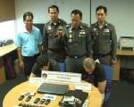 รวบ 2 บัลแกเรียใช้สกิมเมอร์ลอบปลอมบัตรเครดิตมูลค่าความเสียหายนับสิบล้านบาท