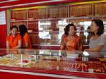 ร้านทองมหาสารคามโอดตรุษจีนยอดขายทองตกกว่า 40 %