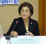 ปธ.กมธ.สตรีฯ แนะ “ปู” แจงพบผู้เชี่ยวชาญอุทกภัยที่โฟร์ซีซั่นส์