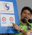 “เทพไท” จวก “นิวัฒน์” ปล่อย “จักรพันธุ์” ส่งสัญญาณเสื้อแดง ยึด อสมท งงสหภาพฯ นิ่ง