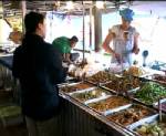 ผอ.รพ.สกลนคร เตือนหน้าร้อนเสี่ยงอาหารเป็นพิษ