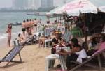 แฉผู้ประกอบการร่มเตียงหาดพัทยา-จอมเทียน ยังฝืนข้อบังคับการทำธุรกิจ