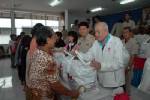 พระราชินีพระราชทานเครื่องอุปโภค-บริโภคช่วยเหลือราษฎรผู้ประสบวาตภัยในกาฬสินธุ์