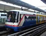 โชคดีของคนกรุง พรรคเพื่อไทยหมดสิทธิฮุบรถไฟฟ้าบีทีเอส