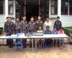 ตร.สกลฯ รวบแก๊งค้ายาบ้าพร้อมของกลางกว่า 3 พันเม็ด