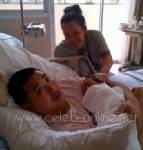 คุณพ่อปลาวาฬ เห่อ "น้องเวฬา" ไม่ยอมห่างไปไหน !?!
