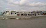 “ปูนิ่ม” ล่องเรืออัดรายการถึงบางกรวย ลืมสนิทถามปัญหาเงินเยียวยาชาวบ้าน