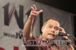 “ณัฐวุฒิ” อ้างศาลทำขัด รธน. ลั่นสู้ทุกรูปแบบหากตัดสินรัฐบาลผิด