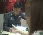 เหยื่อสาวโร่แจ้งความ ตร.-ถูกพนักงานบ้านผีสิงห้างดังพัทยาลวนลาม