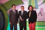 ดั๊บเบิ้ล เอ รับรางวัลระดับอาเซียน “Green Leadership Award 2012”