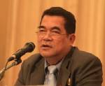 ไม่ใช่เพราะ...รักวัวให้ผูก รักลูกให้กอด