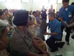 มูลนิธิราชประชานุเคราะห์ฯ มอบสิ่งของพระราชทานผู้ประสบอุทกภัยปราจีนฯ