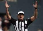 NFL เลิกงกต่อสัญญานำกรรมการตัวจริงคืนสนาม