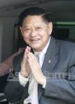 “ชุมพล” รอ “ปู” ส่งสัญญาณ แนะปรับ ครม.หลังยื่นซักฟอก มั่นรักษาการ มท.1 ไร้ปัญหา