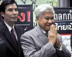 “ยงยุทธ”ทิ้งเก้าอี้ สละชีพรักษา"ระบอบแม้ว"