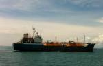 เพลิงไหม้เรือบรรทุกก๊าซ LPG หน้าเกาะตะเภาใหญ่ โชคดีลูกเรือปลอดภัยแต่ยังคุมเพลิงไม่ได้