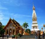 ร่วมสักการะพระธาตุพนม ปฏิบัติบูชาลาพรรษาปีพุทธชยันตี 2600 ปี