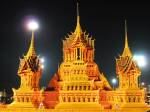 ตื่นตากับประเพณี “แห่ประสาทผึ้ง และแข่งขันเรือยาว” จ.สกลนคร