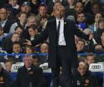 “RDM” โอดเชิ้ตดำเข้มกับแข้งสิงห์
