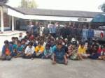 จับแรงงานเถื่อน 46 คนลอบเดินเท้าข้ามแดนซ่อนตัวในป่าสังขละบุรี