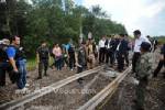 “วิเชียร” ควง “ประภัสร์” ดูเหตุวางระเบิดรถไฟนราฯ สรุปยอดตาย 2 เจ็บ 36 ราย