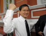 “ชายจืด” เคาะสมองปรับเกมช่วย รบ.สู้ศึกม็อบไล่ - อภิปรายไม่ไว้วางใจ