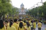 รัฐบาลเชิญชวนคนไทยสวมเสื้อเหลืองรับเสด็จ “ในหลวง” เสด็จออกมหาสมาคม 5 ธ.ค.