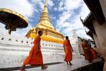 ร่วมส่งท้ายปีเก่า ต้อนรับปีใหม่ ในแบบวิถีชาวพุทธที่ น่าน-แพร่