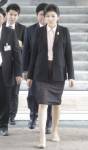 “ปู” ถอยกรูด ชะลอประชามติแก้ รธน. หวั่นทำรบ.พังทั้งกระดาน