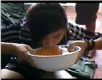 คลิปคลื่นเหียน..ออกอาการกันค่อนเว็บ สาวเวียดซดไข่สดๆ 20 ฟอง